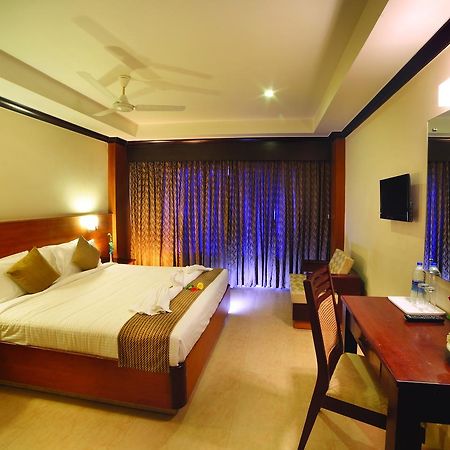 Hotel Zodiac Regency Kollam Εξωτερικό φωτογραφία